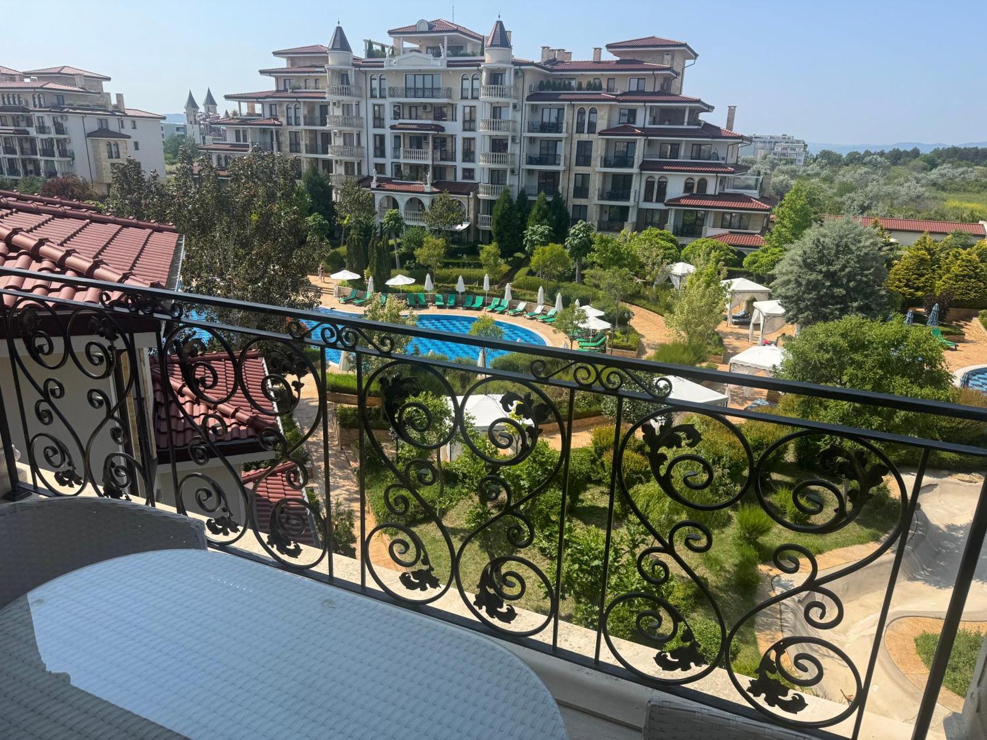 Poseidon Vip Club Balneo & Несебир