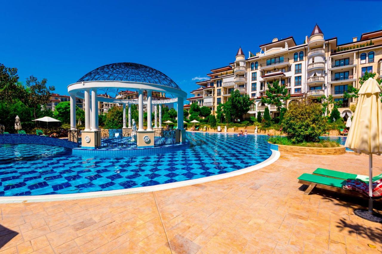 Aparthotel Poseidon Vip Club Balneo & 3*