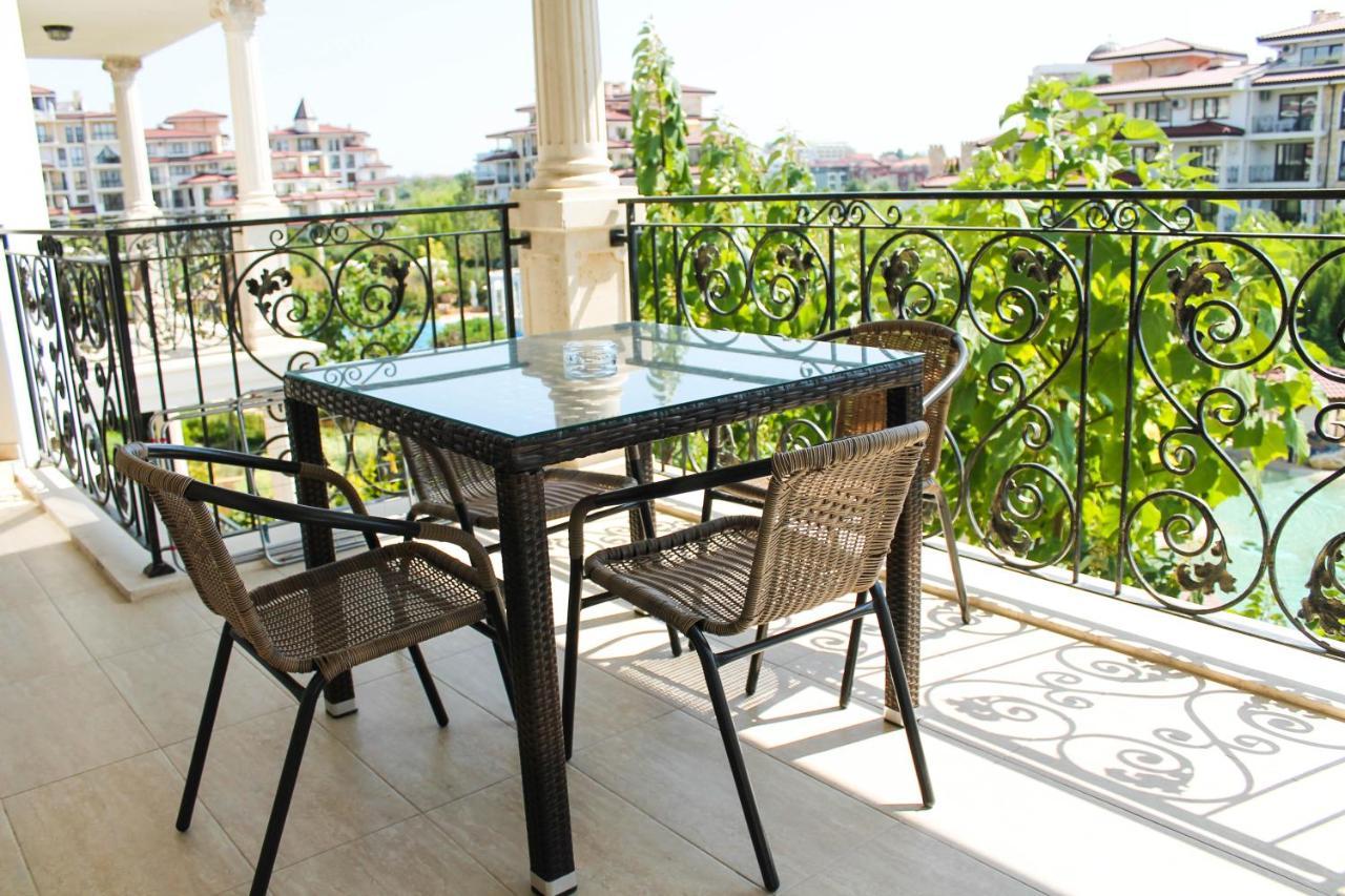 Aparthotel Poseidon Vip Club Balneo & 3*